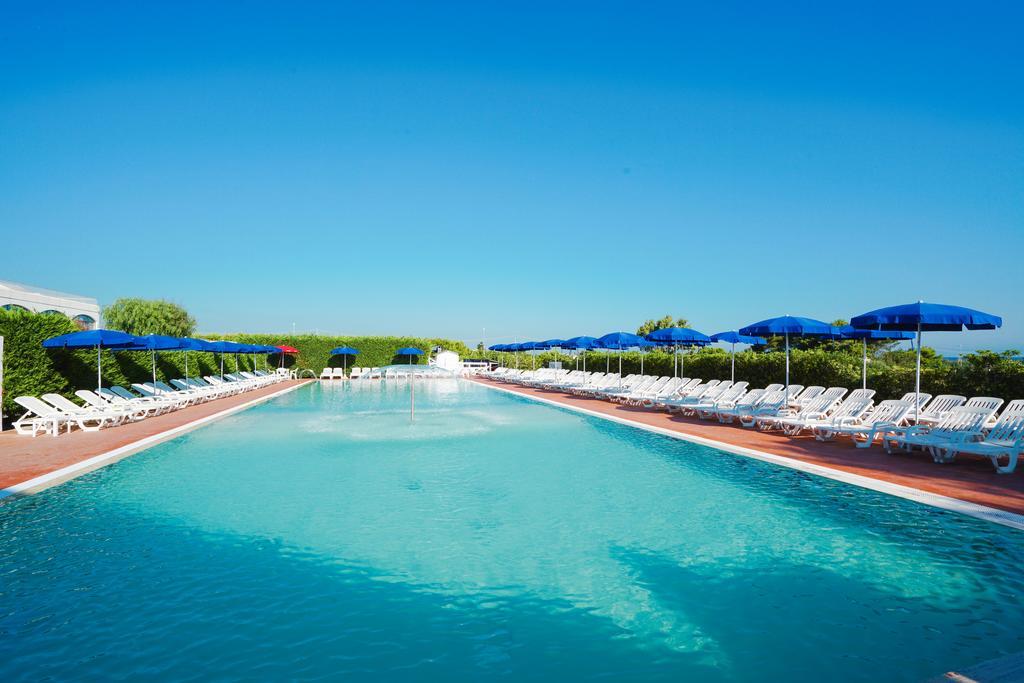 Torre Guaceto Greenblu Resort Specchiolla Εξωτερικό φωτογραφία